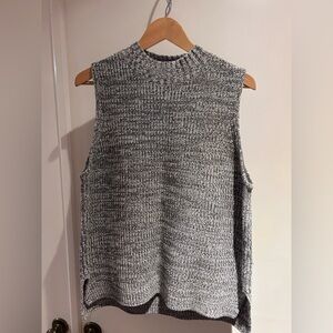 J. Crew Black and White Sleeveless Turtleneck Sweater. NWT! Sz: XL